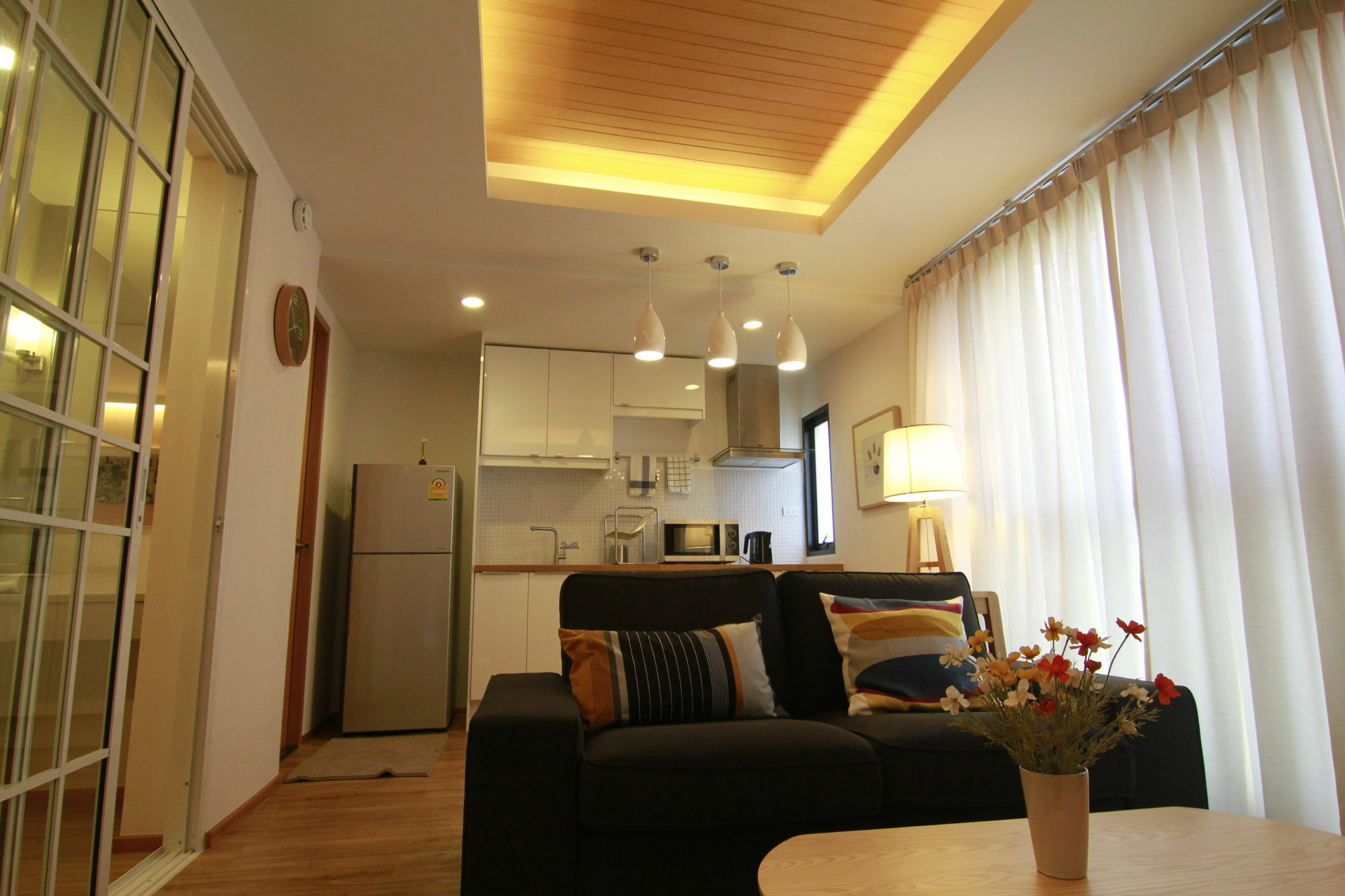 S Bloc Saladaeng Bed & Breakfast Bangkok Exterior photo